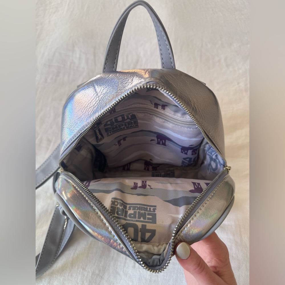 Star Wars Quilted Loungefly Backpack - image 5